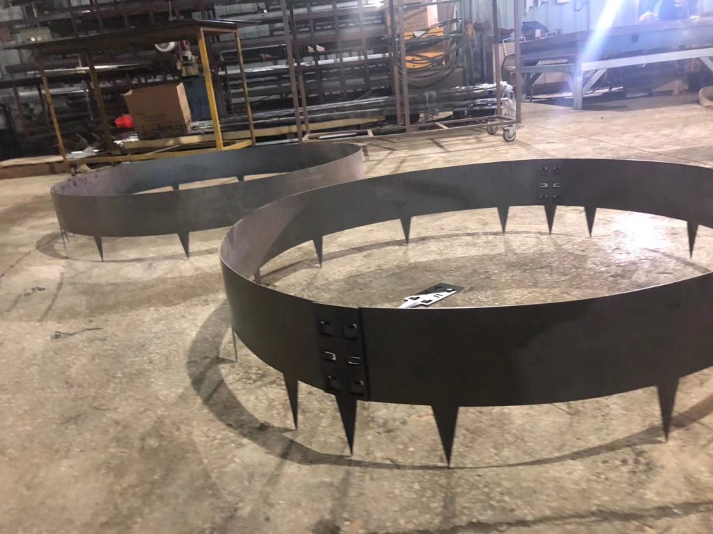 华建耐候钢弧形收边条 – 带插尖款园林景观锈钢板围边